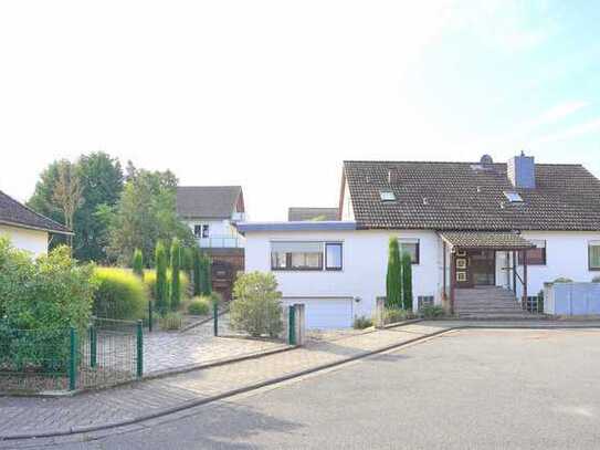 Weiterstadt-Kernstadt...1-2 Familienhaus. Kamin. Garage. Ruhige Wohnlage.