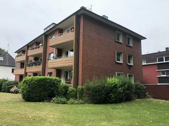 2,5 Zimmer Wohnung im Erdgeschoss, mit Balkon