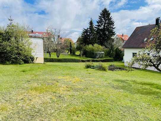 Sonniges und vollerschlossenes Baugrundstück in sehr guter Lage von Sonnenbühl Undingen