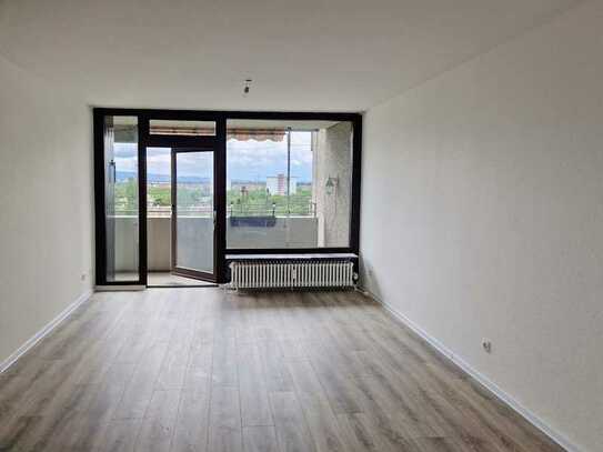 Wundervolle 2-Zimmer-Wohnung mit Balkon in Mannheim