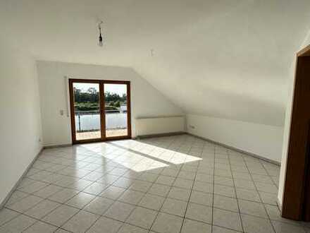 Attraktive 2-Zimmer-Wohnung mit Balkon in Laudenbach