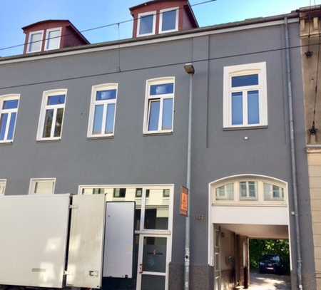 Schöne, geräumige 2 Zimmer Wohnung in Schwerin, Paulsstadt