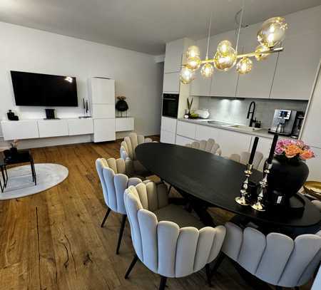Mondene hochwertige 3-Zimmer-Wohnung mit Balkon und Einbauküche in Offenbach