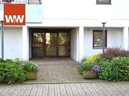 Ruhe - Weitblick und nicht weit in die Stadt - charmante Wohnung mit Tiefgaragenplatz