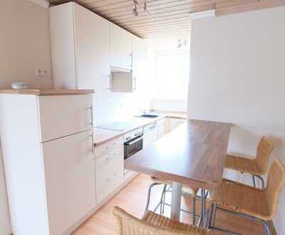 Tolle Wohnung mit Terrasse und Dachspitz