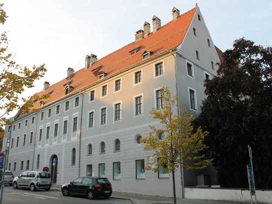 Fürstliche 4 Zimmer Wohnung in der Memminger Altstadt