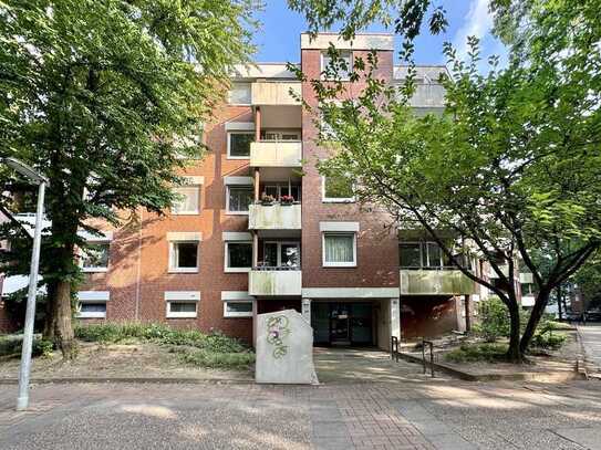 Vermietete sonnige 2-Zimmer-Wohnung mit Westbalkon