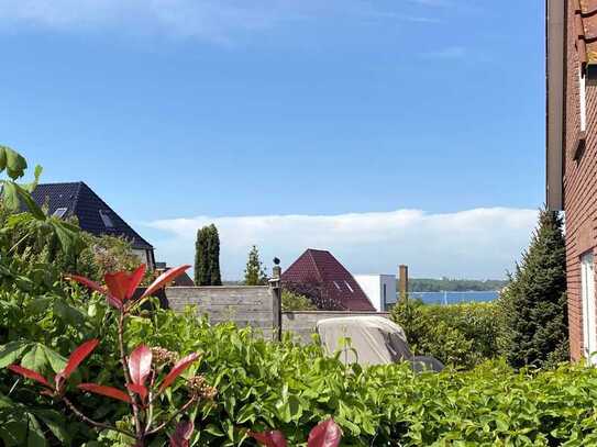 Einfamilienhaus mit Modernisierungsbedarf und großem Potenzial in Hafennähe von Laboe!