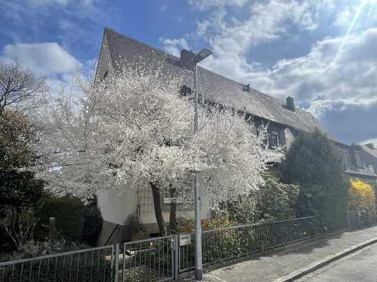 (Mehrgenerationen-)Haus im Bamberger Berggebiet mit Blick