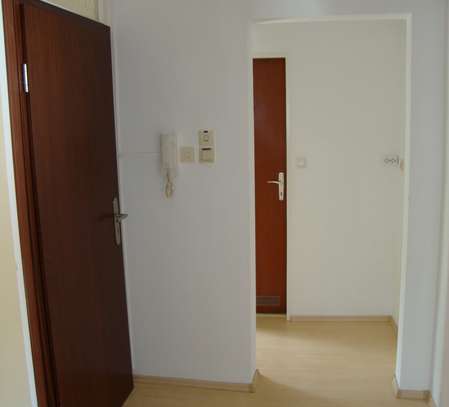 Helle 3-Zimmer-Wohnung im Obergeschoss in Wiesbaden