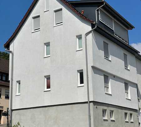 Preisreduzierung - Kernsaniertes Stadthaus mit Aussicht mitten in Böblingen