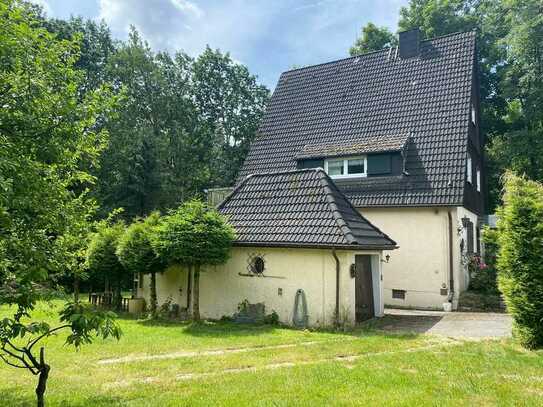 30er-Jahre Direktoren-Villa im Naturschutzgebiet