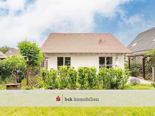 Einfamilienhaus mit Doppelcarport am Waldrand - Nahe Krummer See