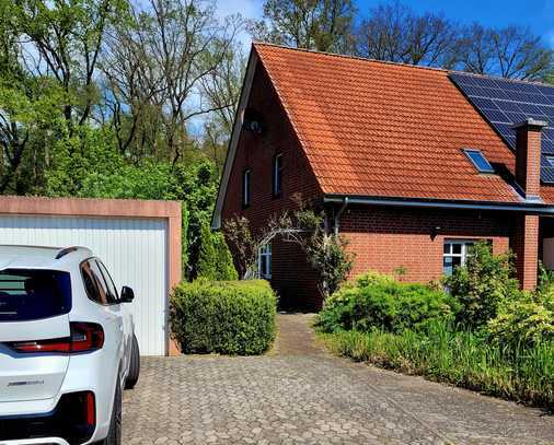 Ohne Maklerprovision: Tolle Doppelhaushälfte mit Garten, Garage und Stellplatz