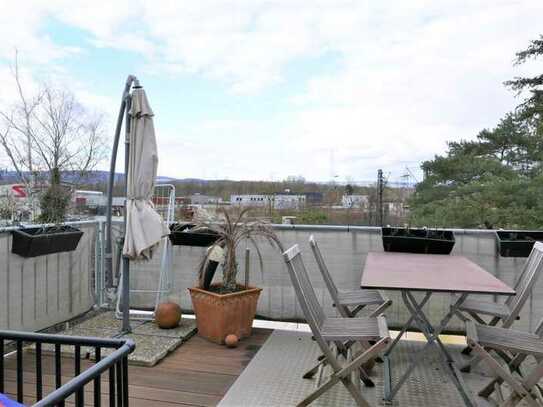 Gemütliche Wohnung mit Terrasse und Einbauküche in Budenheim
