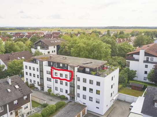 Exklusive, gepflegte 3-Raum-Wohnung mit Balkon und EBK in Neufahrn