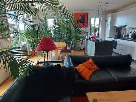 Exklusive 4-Zimmer-Penthouse-Wohnung mit Balkon und EBK in Bamberg