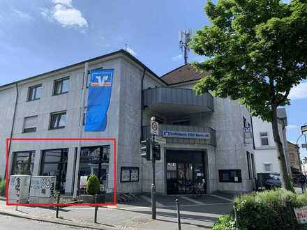 Bonn-Oberkassel: Helle Verkaufs-, Büro- & Praxisfläche mit großem Archiv.