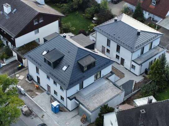 Zentrale 3-ZKB-Gartenwohnung mit Terrasse