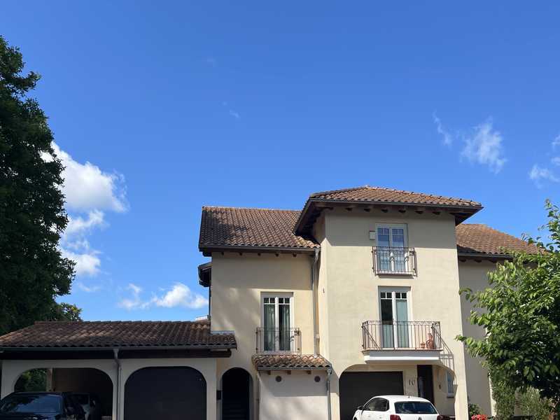Real Estate Title Image Background