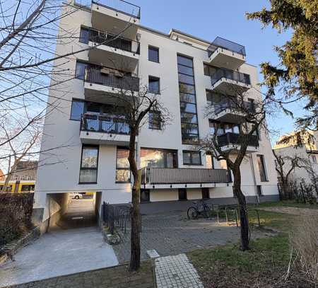 Exklusive 3-Zimmer Dachgeschoßwohnung mit 2 Terrassen und atemberaubenden Weitblick