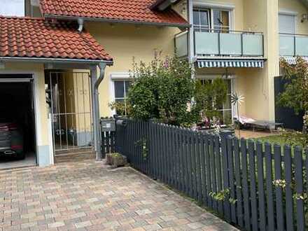 Schöne 5-Zimmer-Doppelhaushälfte zur Miete in Mettenheim