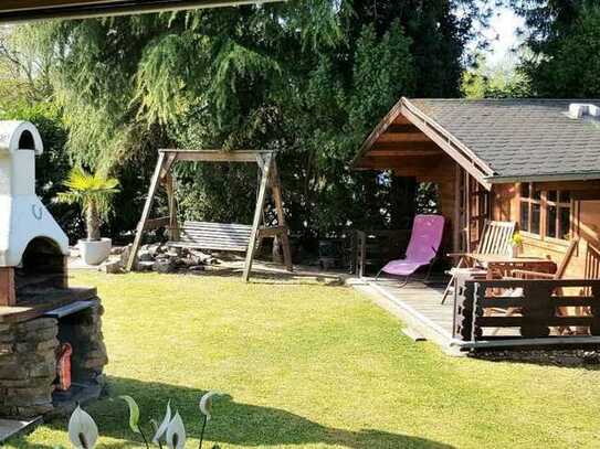 Wohlfühloase mit eigenem Garten auf 2 Etagen in Bergheim Niederaußem