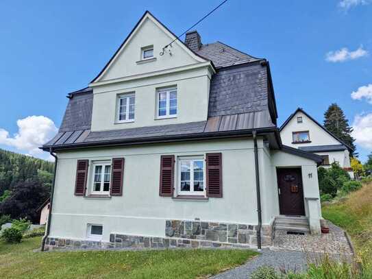 Eindrucksvolles Einfamilienhaus mit Ausblick am Amtsberg in Klingenthal