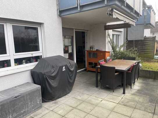 Elegante 4-Zimmer-Wohnung mit großer Terrasse und Einbauküche – Ihr neues Zuhause erwartet Sie!