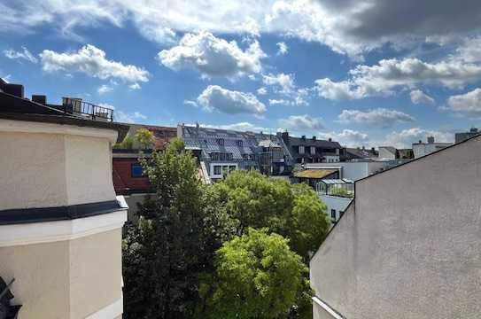 Den Sommer auf der eigenen Terrasse in Bogenhausen genießen - 6-Zimmer-Etagenwohnung