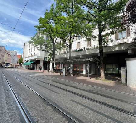 Schnucklige 3 ZKB Dachgeschosswohnung mit kleinen Terrassen und einer Garage Nähe DOM (VERMIETET)