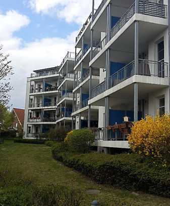 Helle 2-Zimmer Wohnung mit Süd-Westbalkon und schöner Aussicht ins Grüne