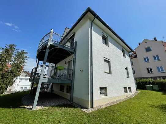 Stadtnahes WOHNEN! Lichtdurchflutete 3-Zimmerwohnung mit Balkon