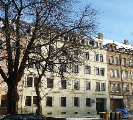 2 Raum WE- Zentrumsnähe, Balkon und Stellplatz Option