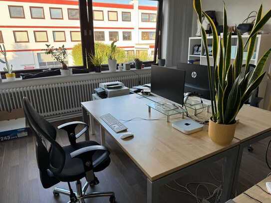 Büro 220 qm mit Lagerfläche 220 qm in zentraler Lage