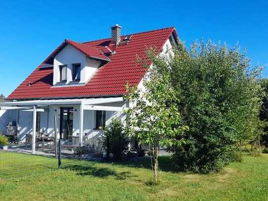 Neuwertiges Haus in Heideck, Mittelfranken Heideck, Fussbodenheizung, Kaminofen