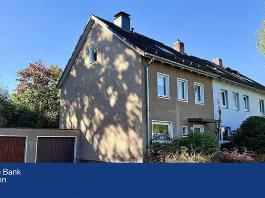 Familienfreundliches Reihenendhaus mit großem Garten in Hamburg Volksdorf