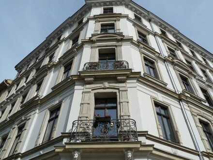 **2-RWG IN ZENTRALER LAGE** BAD MIT WANNE**WE 07 **