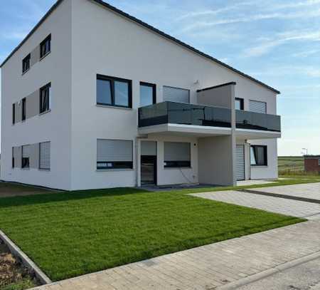 Schöne 3-Zimmer Neubauwohnung mit Terrasse und Stellplatzmit in Ehingen