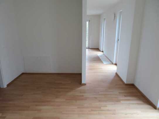 Hochwertige 4-Zimmer-Wohnung mit Brenzblick