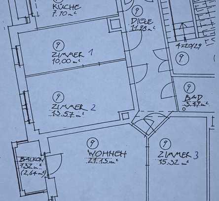 Nachmieter gesucht für eine schöne 4-Zimmer-Wohnung mit Balkon in attraktivem Altbau in Strehlen