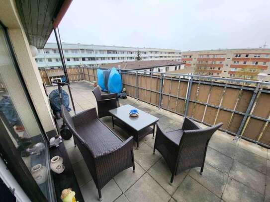 Tolle Penthouse-Wohnung in super Lage von Dessau, Terrasse wird neu saniert!