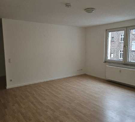 Frisch renovierte 1-Zimmer Wohnung Nr. 13!