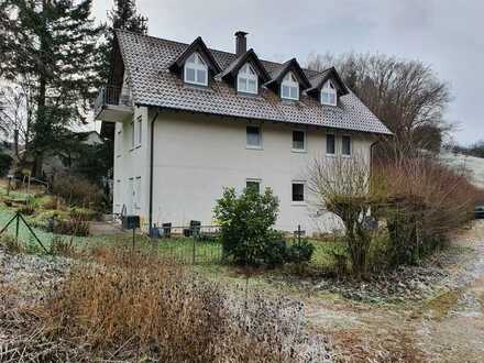 3-Zimmer-Hochparterre-Wohnung mit Terrasse in Waldenbuch-Glashütte
