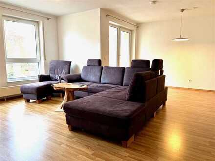 Flotte 2-Zi-Wohnung mit Balkon