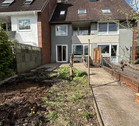 HANDWERKERHAUS - RAUMWUNDER IN ATTRAKTIVER STADTRANDLAGE IM GRÜNEN (RÖMBKE IMMOBILIEN KG)