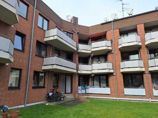 Attraktive und gepflegte 2-Raum-EG-Wohnung mit gehobener Innenausstattung mit EBK in Mönchengladbach