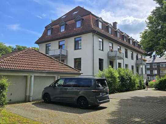 Schicke Dachgeschosswohnung auf 64 m² in DU-Friemersheim Rheinnähe