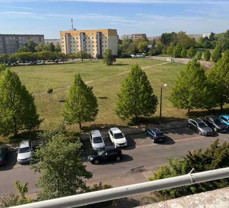 Hell, bequem, gut geschnitten – 3 Zimmer mit Sonnenbalkon zum Wohlfühlen!