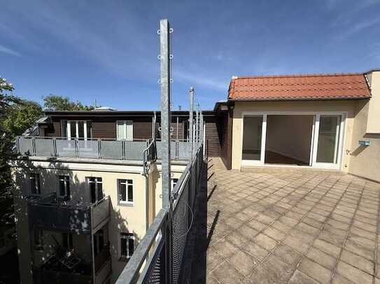 Exklusive Penthouse Wohnung im Samariterkiez